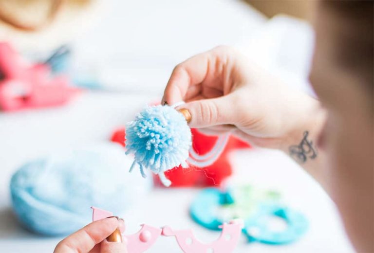 DIY : mon sac ?� pompons ! | Les Petits Boudins - Le Blog