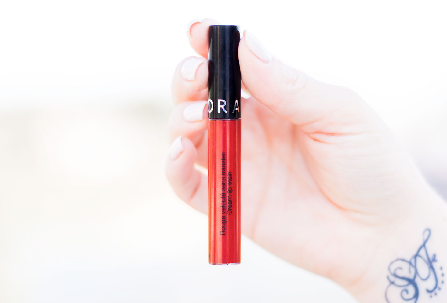 Zoom sur le packaging du rouge à lèvres mate rouge de Sephora