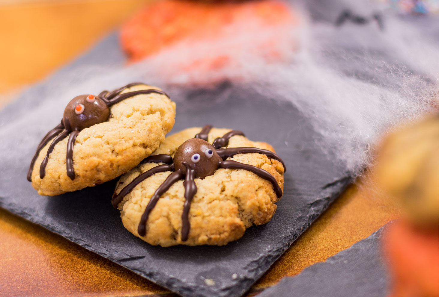 Zoom sur les cookies araignées d'Halloween